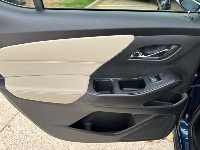 2023 Chevrolet Traverse FWD LT Cloth