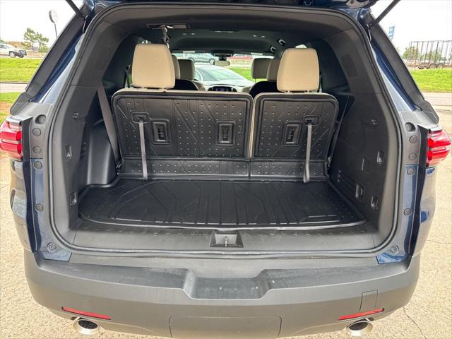 2023 Chevrolet Traverse FWD LT Cloth