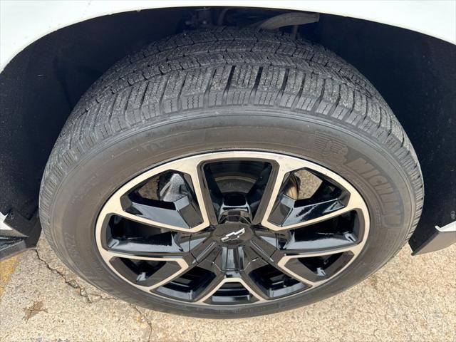 2022 Chevrolet Tahoe 4WD RST