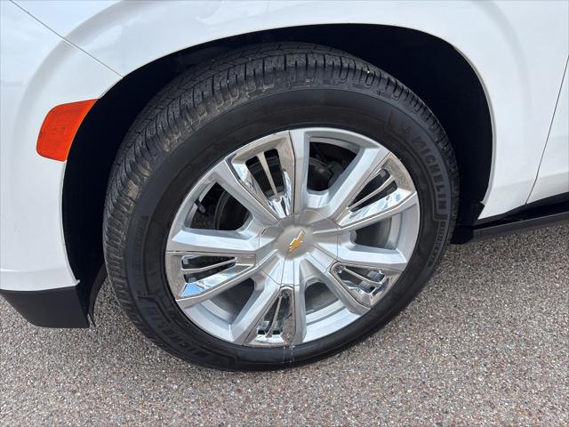 2024 Chevrolet Suburban 4WD High Country