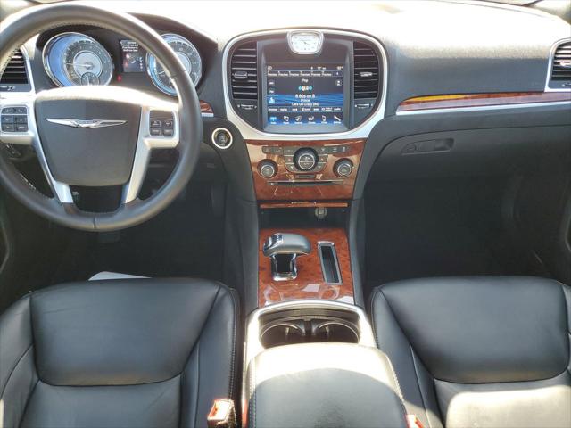 2012 Chrysler 300 Limited