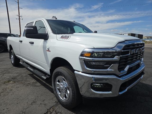 2026 RAM Ram 3500 RAM 3500 TRADESMAN CREW CAB 4X4 8 BOX