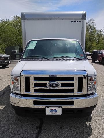 2025 Ford E-350 Cutaway Base