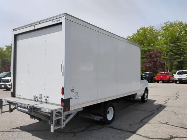 2025 Ford E-350 Cutaway Base