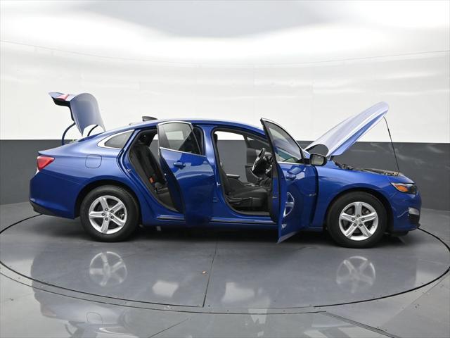 2023 Chevrolet Malibu FWD LS