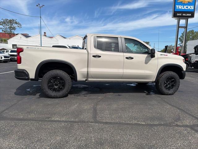 2026 Chevrolet Silverado 1500 4WD Crew Cab Short Bed ZR2
