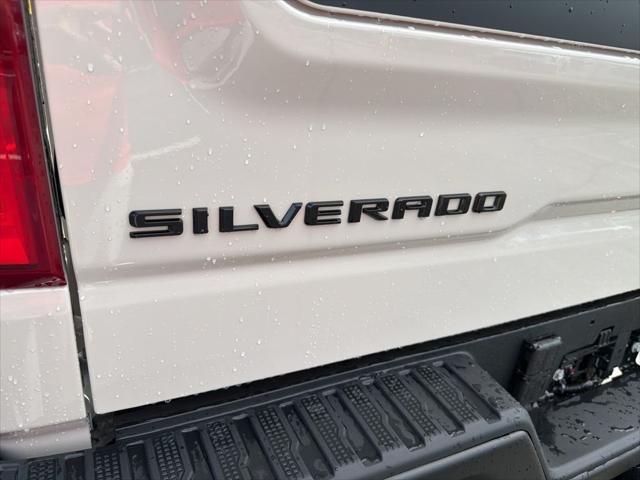 2026 Chevrolet Silverado 1500 4WD Crew Cab Short Bed ZR2