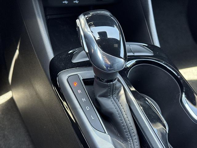 2026 Buick NV Sport Touring FWD