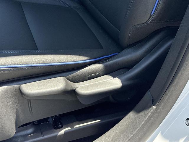 2026 Buick NV Sport Touring FWD