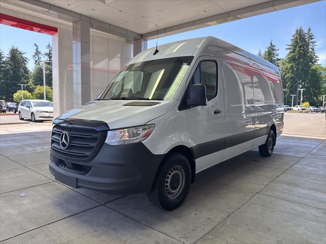 2025 Mercedes-Benz Sprinter 2500 High Roof 4-Cyl Diesel