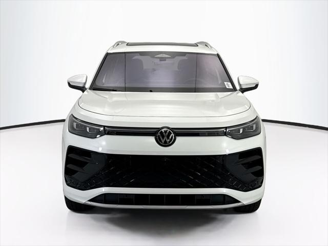 2026 Volkswagen Tiguan SEL R-Line Turbo
