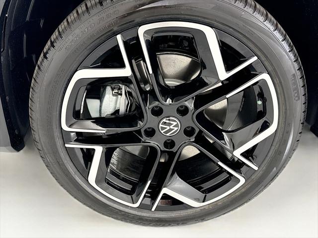 2026 Volkswagen Tiguan SEL R-Line Turbo