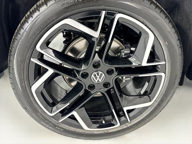 2026 Volkswagen Tiguan SEL R-Line Turbo