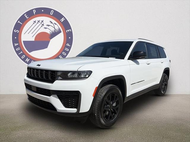2026 Jeep Grand Cherokee L GRAND CHEROKEE L LAREDO ALTITUDE 4X2