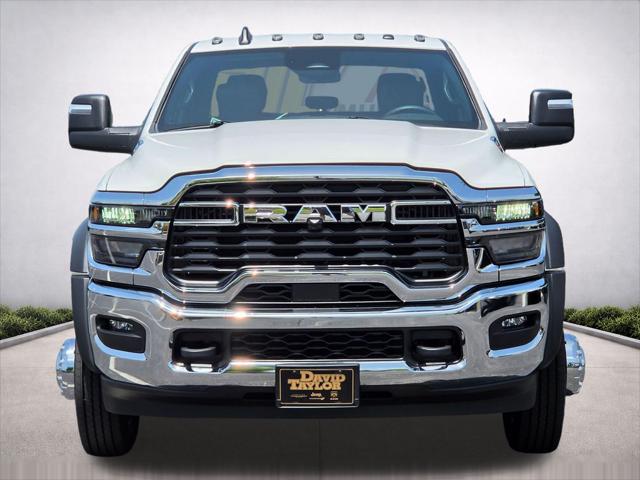 2026 RAM 5500 Chassis RAM 5500 TRADESMAN CHASSIS CREW CAB 4X4 60 CA