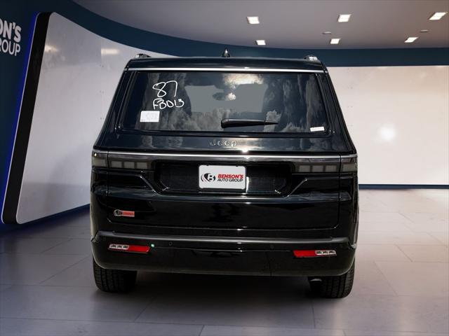 2026 Jeep Grand Wagoneer 4x2