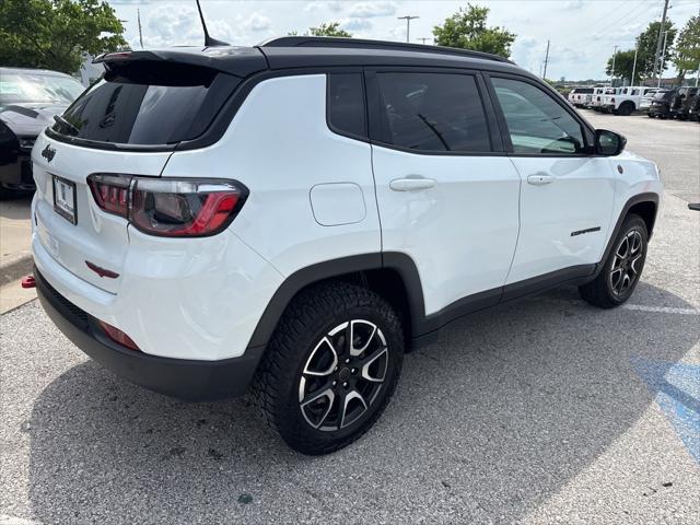 2025 Jeep Compass Trailhawk 4x4