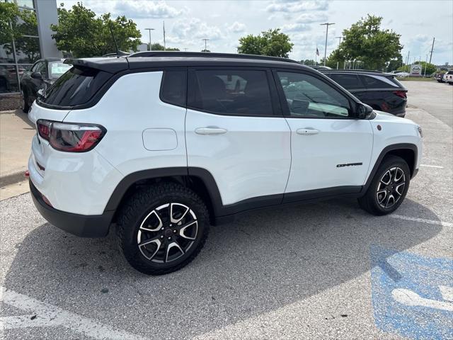 2025 Jeep Compass Trailhawk 4x4