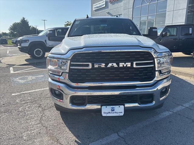 2024 Ram 3500 Big Horn Crew Cab 4x4 8' Box