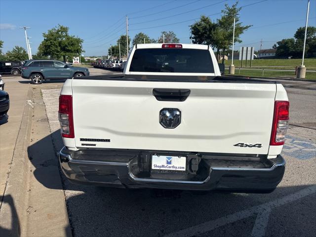 2024 Ram 3500 Big Horn Crew Cab 4x4 8' Box