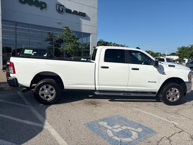 2024 Ram 3500 Big Horn Crew Cab 4x4 8' Box