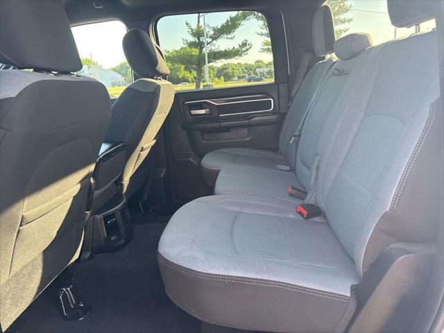 2024 Ram 3500 Big Horn Crew Cab 4x4 8' Box