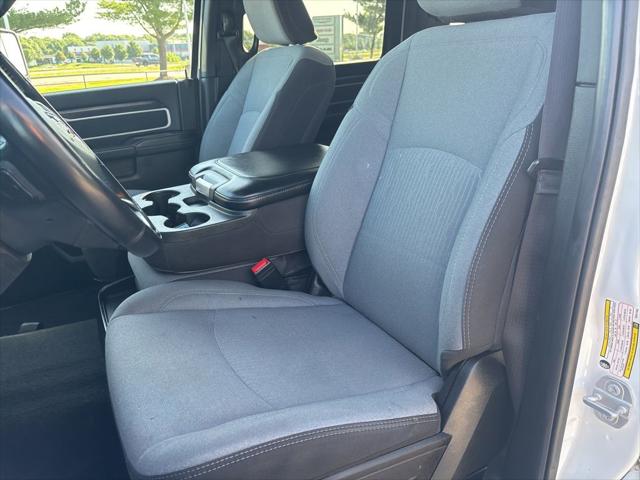2024 Ram 3500 Big Horn Crew Cab 4x4 8' Box