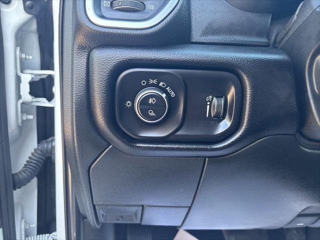 2024 Ram 3500 Big Horn Crew Cab 4x4 8' Box