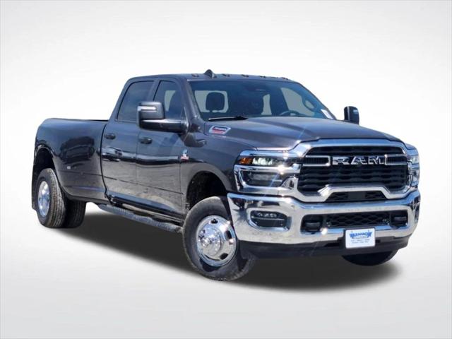 2026 RAM Ram 3500 RAM 3500 TRADESMAN CREW CAB 4X4 8 BOX