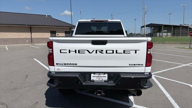 2025 Chevrolet Silverado 2500HD 4WD Crew Cab Standard Bed Custom