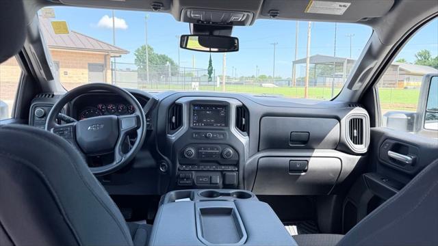 2025 Chevrolet Silverado 2500HD 4WD Crew Cab Standard Bed Custom