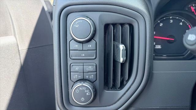 2025 Chevrolet Silverado 2500HD 4WD Crew Cab Standard Bed Custom
