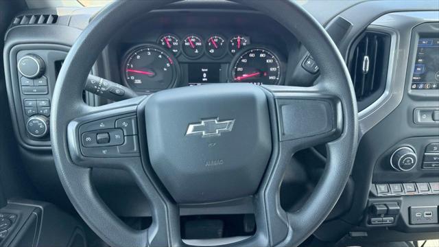 2025 Chevrolet Silverado 2500HD 4WD Crew Cab Standard Bed Custom