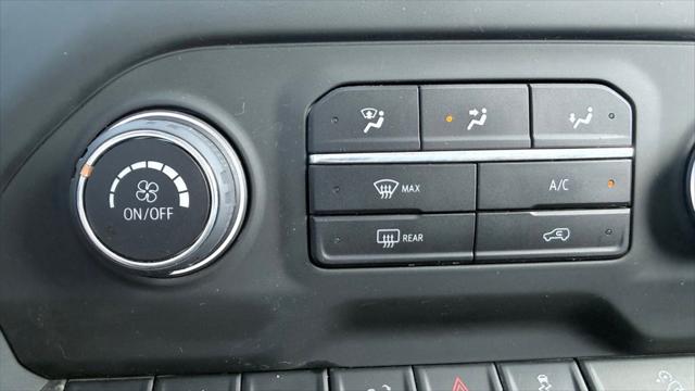 2025 Chevrolet Silverado 2500HD 4WD Crew Cab Standard Bed Custom