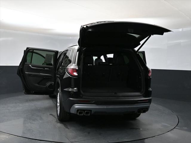 2024 GMC Acadia AWD Elevation