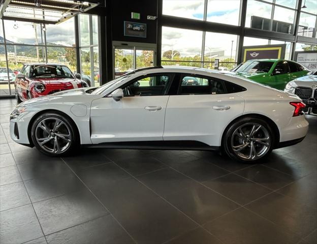 2023 Audi e-tron GT Premium Plus quattro