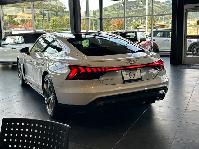2023 Audi e-tron GT Premium Plus quattro