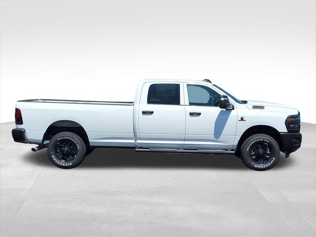 2026 RAM Ram 3500 RAM 3500 TRADESMAN CREW CAB 4X4 8 BOX 2026 RAM Ram 3500 RAM 3500 TRADESMAN CREW CAB 4X4 8 BOX