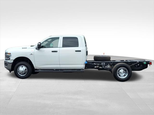 2026 RAM 3500 Chassis RAM 3500 TRADESMAN CREW CAB CHASSIS 4X4 60 CA