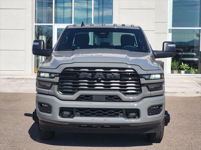 2026 RAM 3500 RAM 3500 BIG HORN CREW CAB 4X4 8 BOX