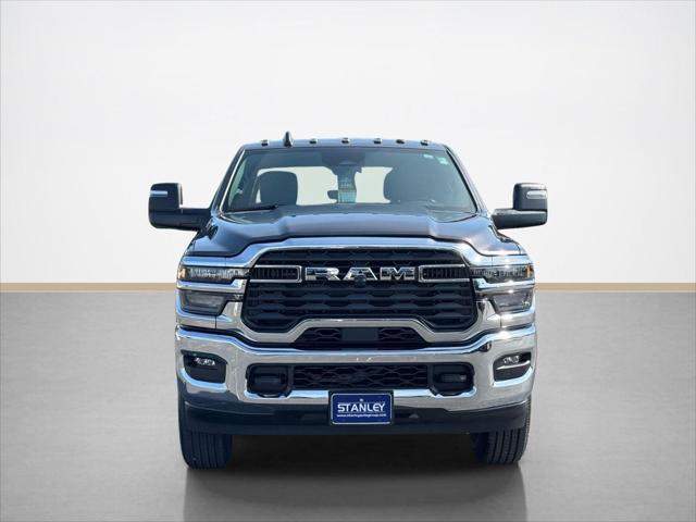 2026 RAM 2500 RAM 2500 TRADESMAN CREW CAB 4X4 64 BOX