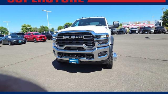 2026 RAM 5500 Chassis RAM 5500 TRADESMAN CHASSIS CREW CAB 4X4 60 CA