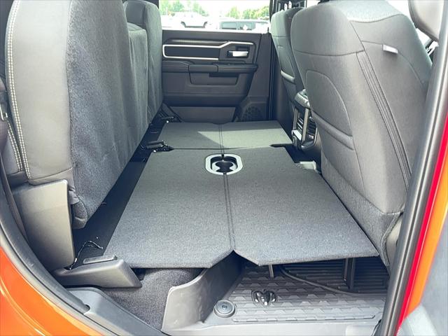 2026 Ram 2500 Big Horn Crew Cab 4x4 64 Box