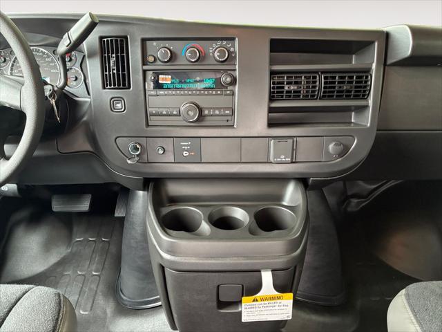 2026 GMC Savana Cargo 2500 Extended Wheelbase, Work Van, RWD