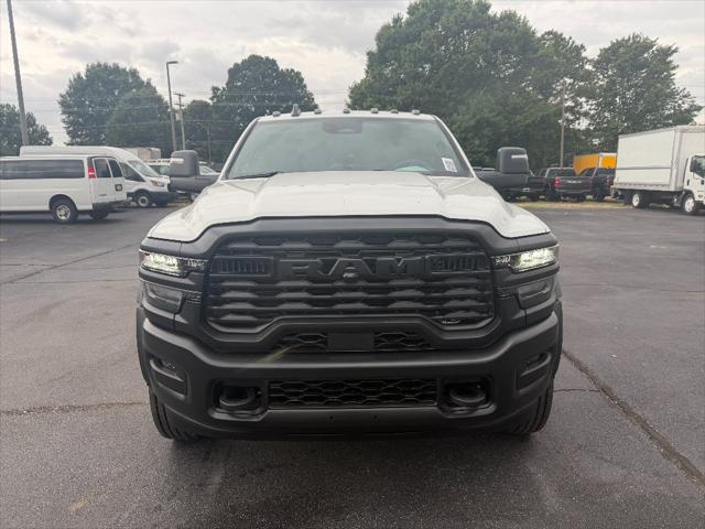 2026 RAM 4500 Chassis RAM 4500 TRADESMAN CHASSIS CREW CAB 4X4 84 CA