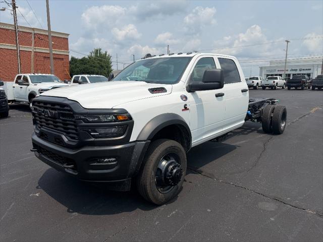2026 RAM 5500 Chassis RAM 5500 TRADESMAN CHASSIS CREW CAB 4X4 84 CA
