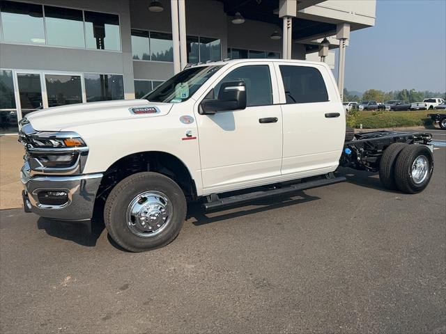 2026 RAM 3500 Chassis RAM 3500 TRADESMAN CREW CAB CHASSIS 4X4 60 CA