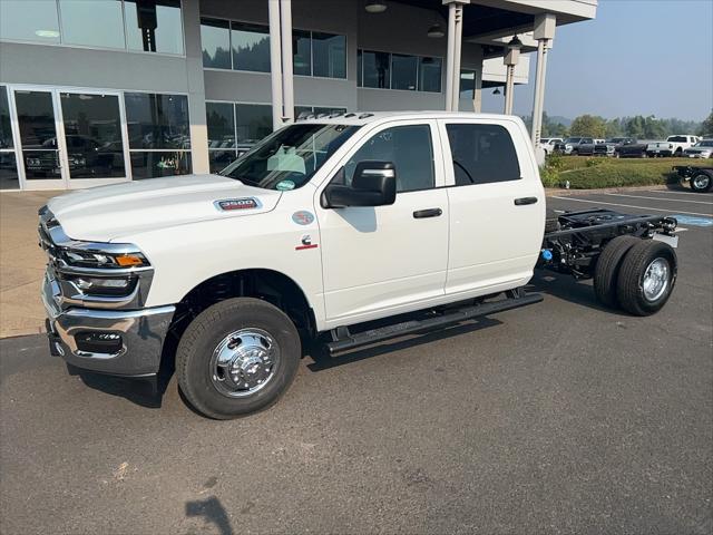 2026 RAM 3500 Chassis RAM 3500 TRADESMAN CREW CAB CHASSIS 4X4 60 CA
