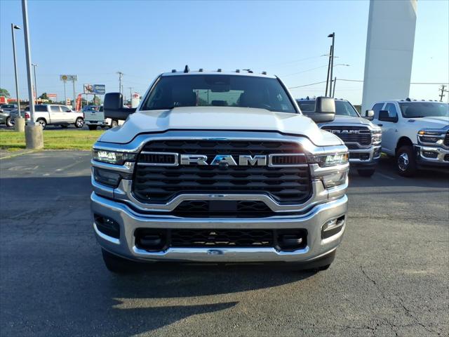2026 RAM Ram 3500 RAM 3500 TRADESMAN CREW CAB 4X4 8 BOX