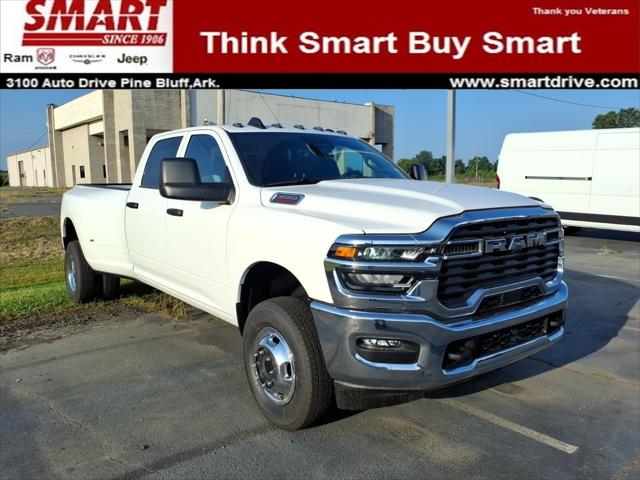 2026 RAM Ram 3500 RAM 3500 TRADESMAN CREW CAB 4X4 8 BOX
